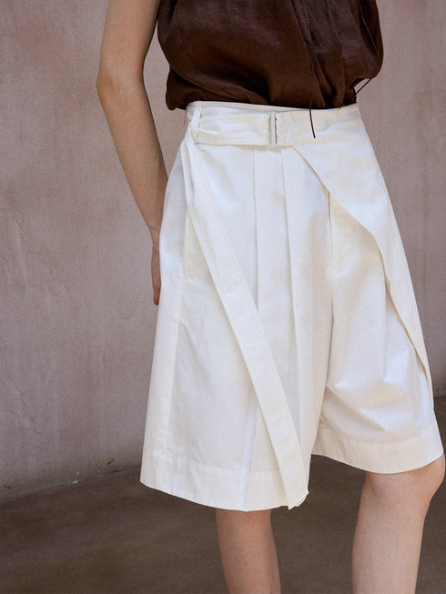 Tilt Clip Shorts